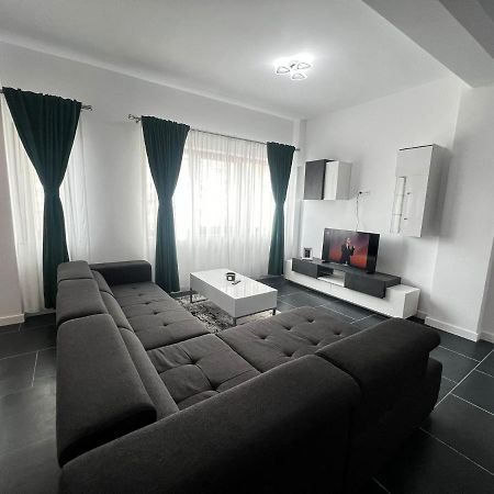 Marvellous Aparthotel With Master Apartments Szucsáva Kültér fotó