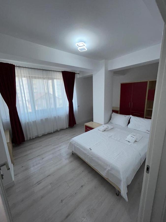 Marvellous Aparthotel With Master Apartments Szucsáva Kültér fotó